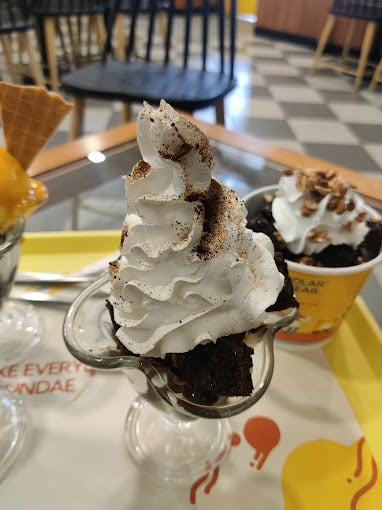 POLAR BEAR - THE ICE CREAM SUNDAE ZONE - 5