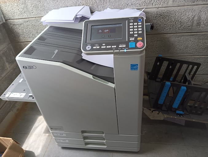 UR Marketing Company - 3