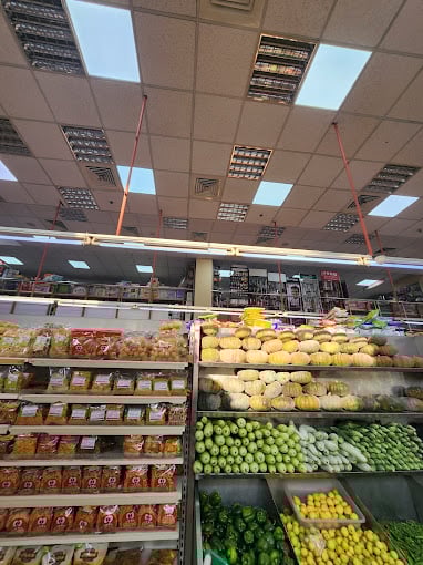 Pazhamudir Nilayam - 3