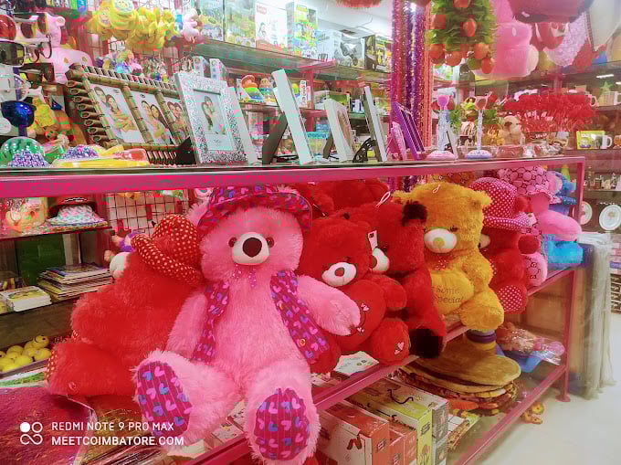 MEET XEROX & GIFT AND TOYS - 2