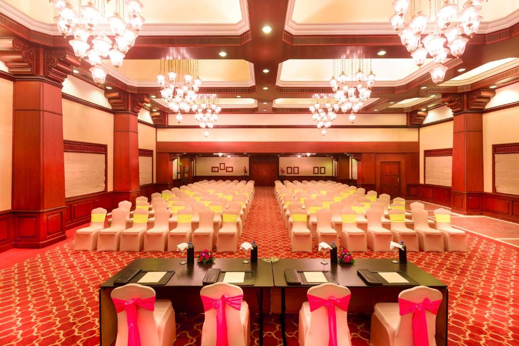 Grand Chennai by GRT Hotels - 2
