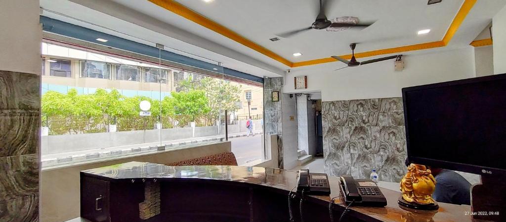 Sarovara Deluxe Rooms - 2