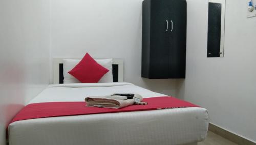 Chennai Plaza Hotel Vadapalani - 4