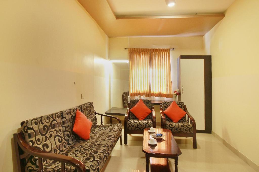 OYO 10551 Hotel RJ Grand - 3