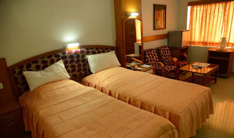 Hotel City Tower - 4