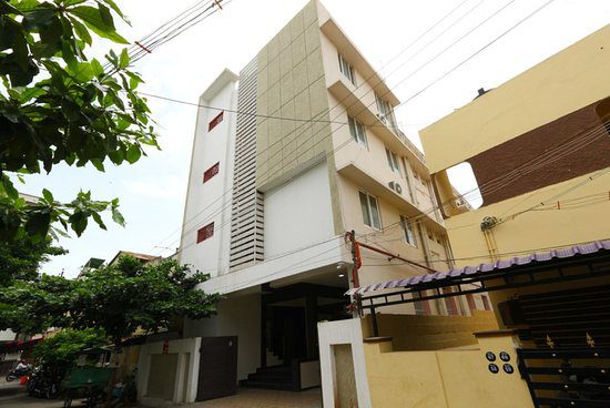 SRI KAMADHENU RESIDENCY
