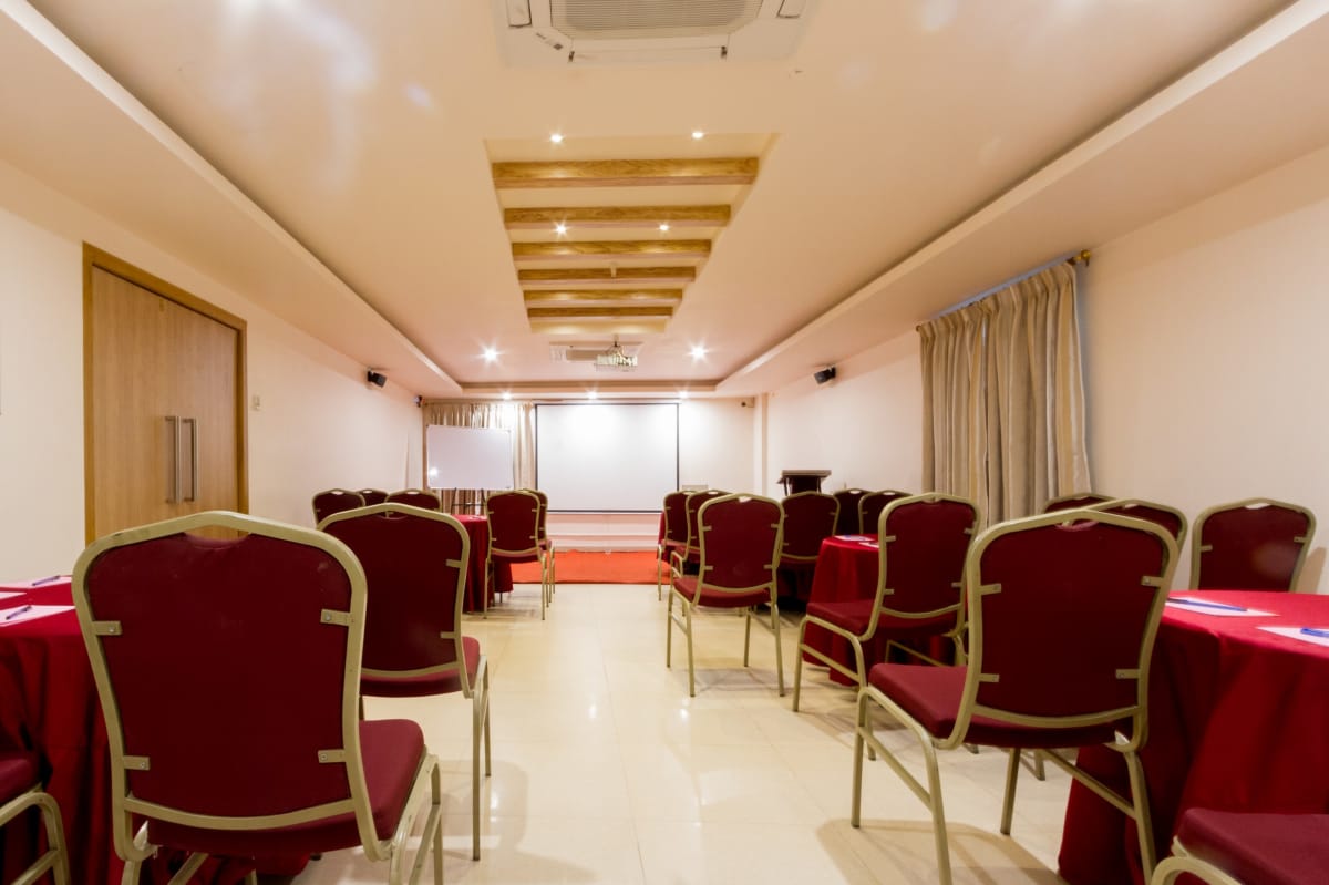 Hotel Royal Castle Inn - 3