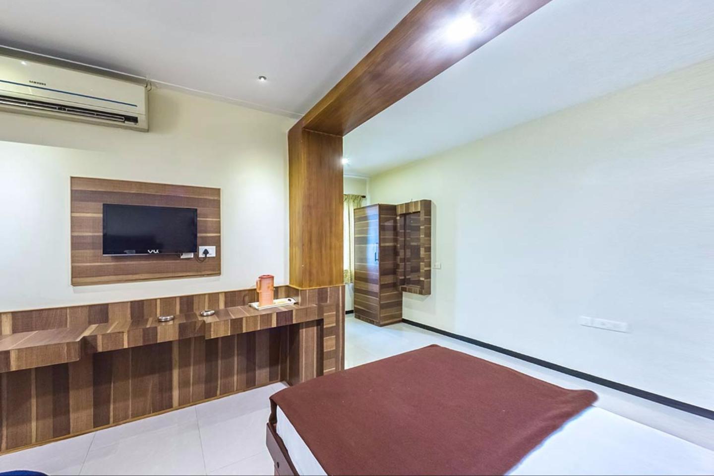 Sri Marutham Lodge - 2