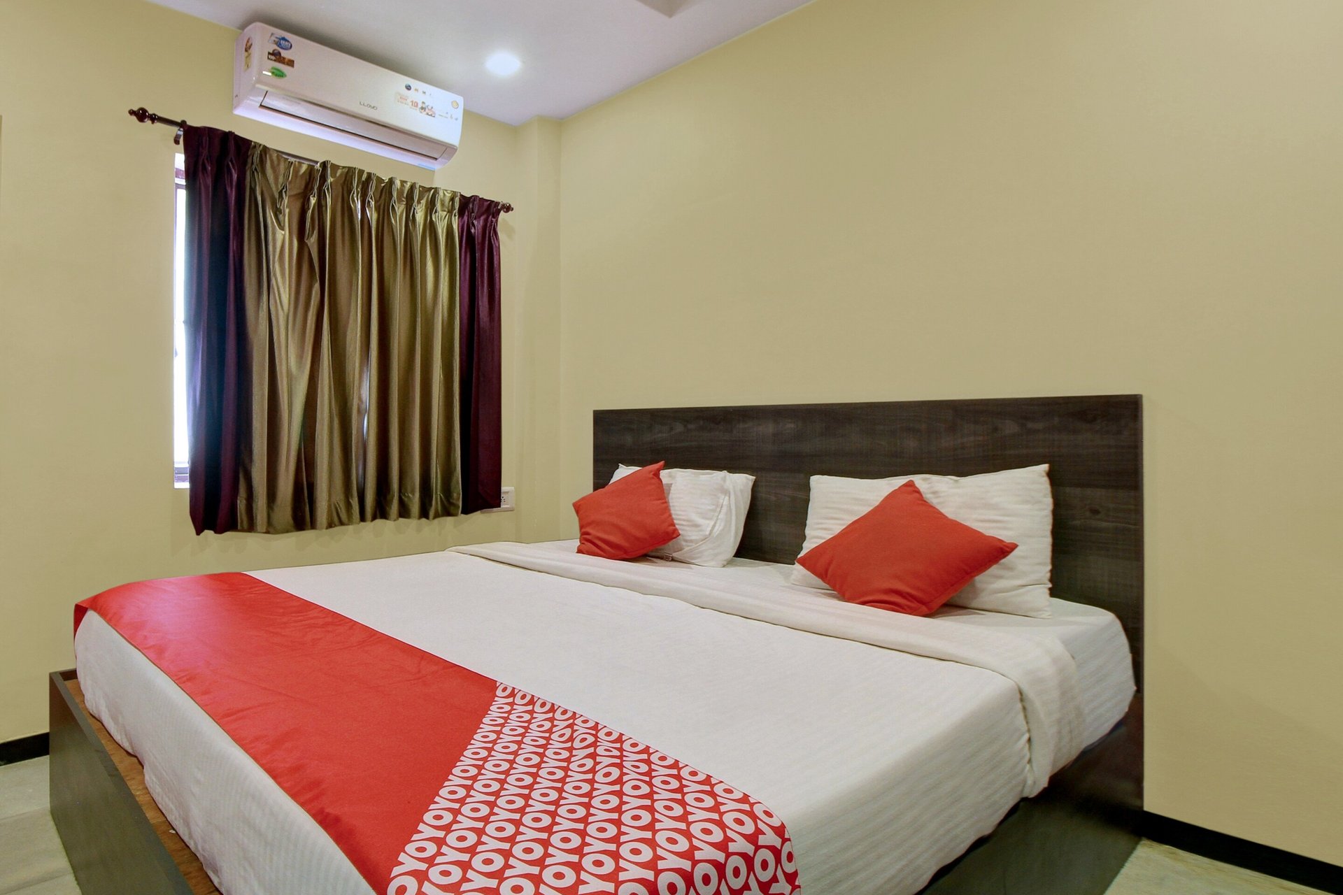 OYO Ms Grand Inn - 4