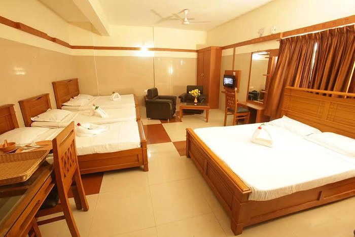 OYO 11669 Abrigo City Centre Gandhipuram - 4