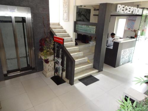 Hotel Vishnu Priya - 2