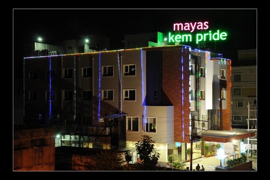 MAYAS KEM PRIDE