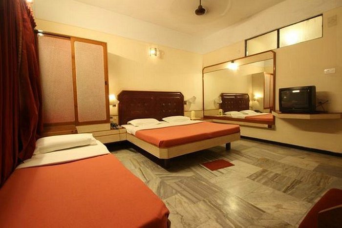 Hotel Padmam Madurai - 4