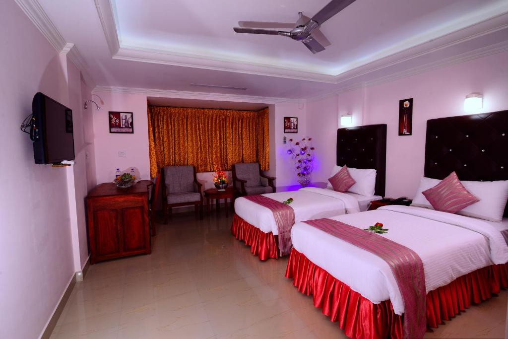 Hotel SPS Kingsway - 4