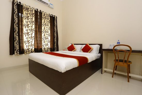 Saravana Inn - 4