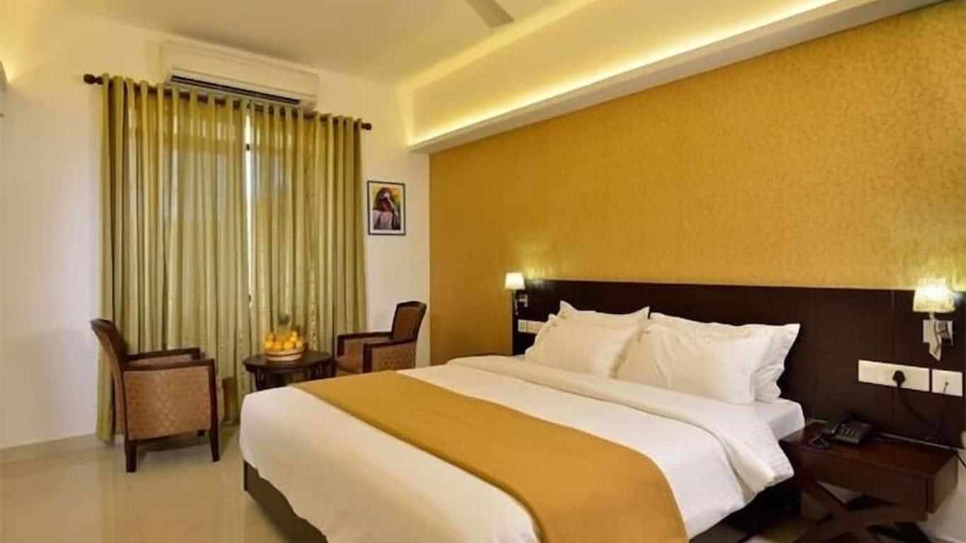 Hotel Town Tower - 3