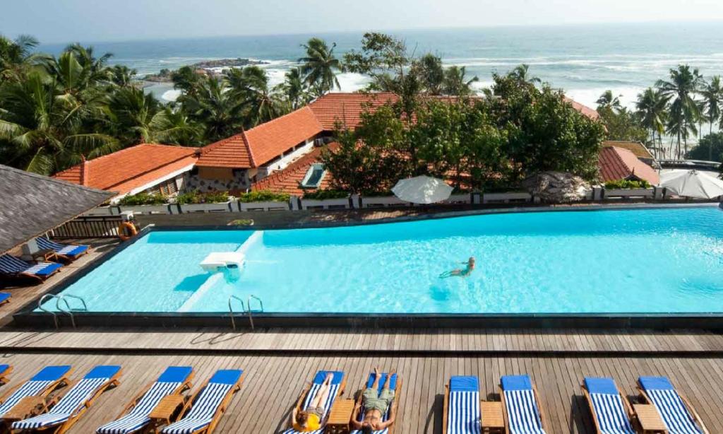 Gokulam Grand Turtle on the Beach - 2