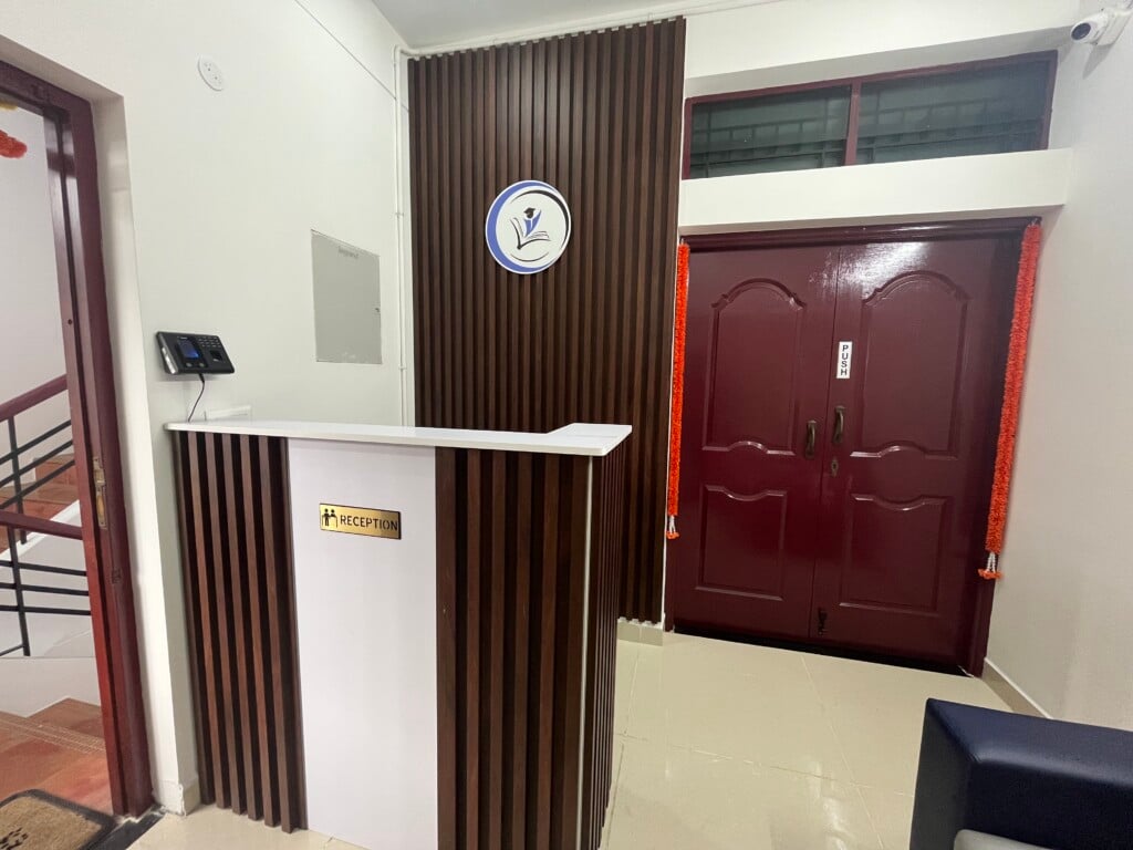 Caf� Coffee Day - 4