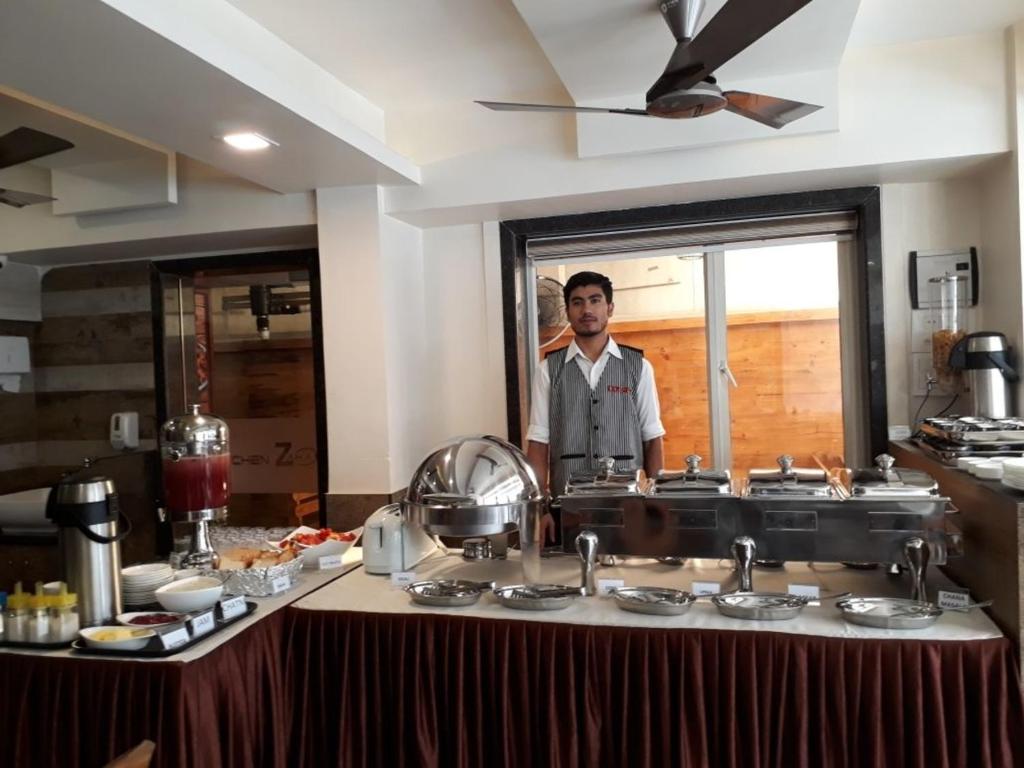 Hotel Kochi Caprice - 3