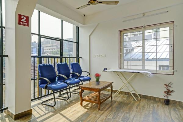 HOTEL WHITE HOUSE COCHIN - 3