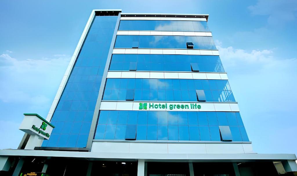 Hotel Green Life, Cochin