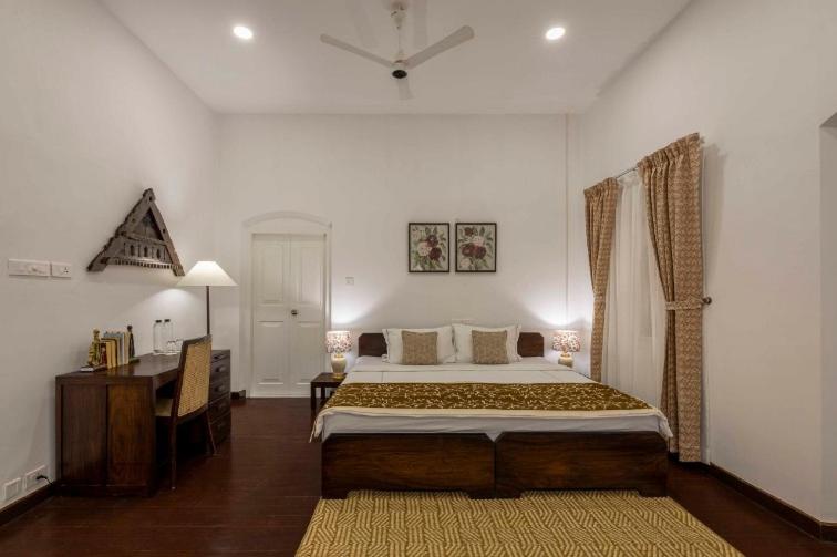 The Victory Dawn Hotel - 4