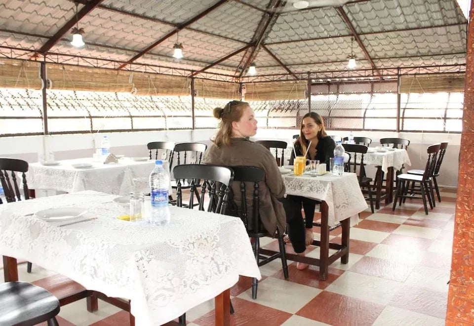 Hotel White Rose - 3