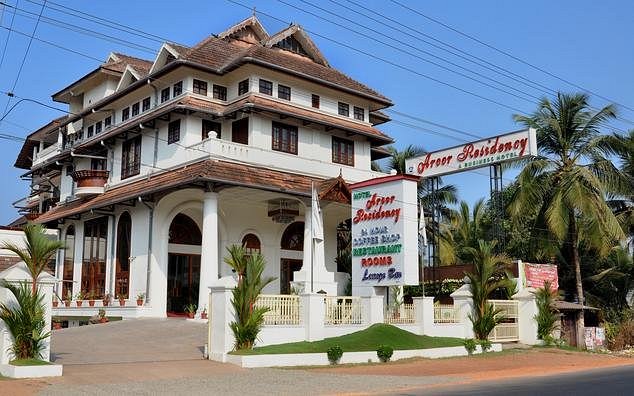 Hotel Aroor Residency