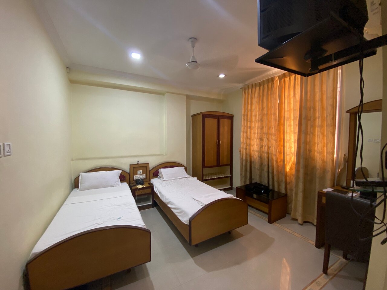 DP Oberoi Residency - 4