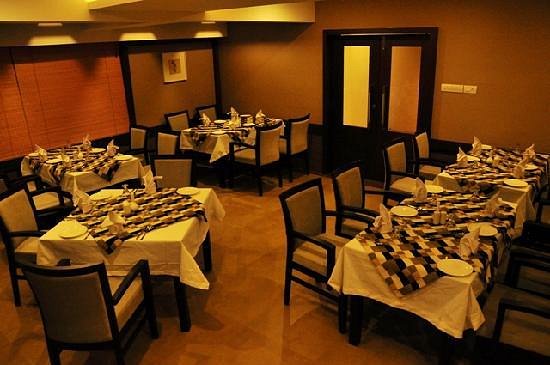 Cochin Seaport Hotel - 2