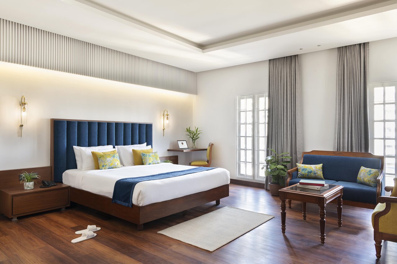 The Avenue Center Hotel - 4