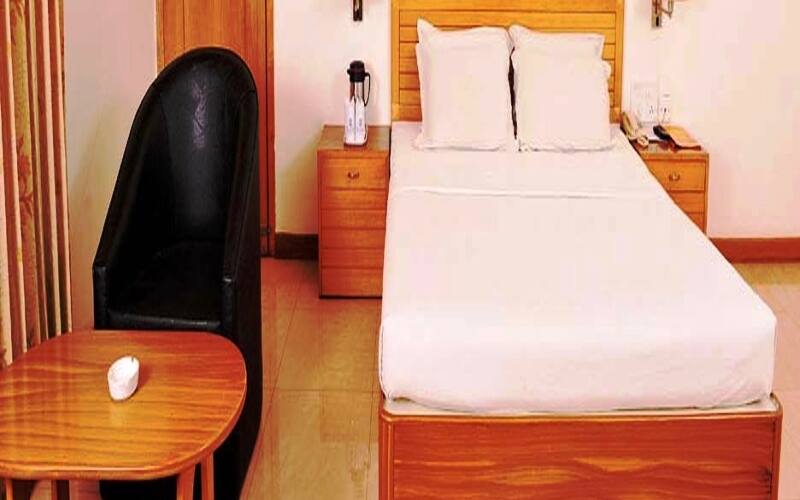 The Vaidya Hotel - 4