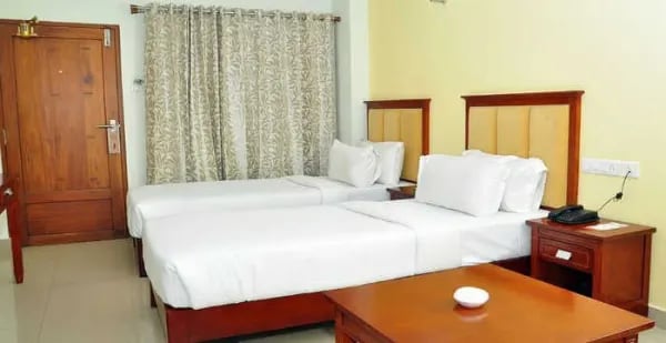 Hotel Meriya - 3