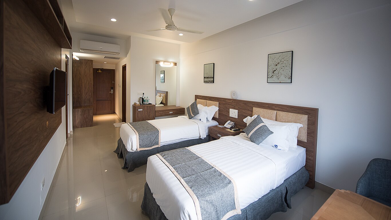 East Avenue Hotel - 4