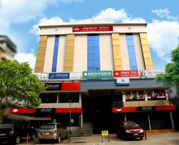 Apex Inn