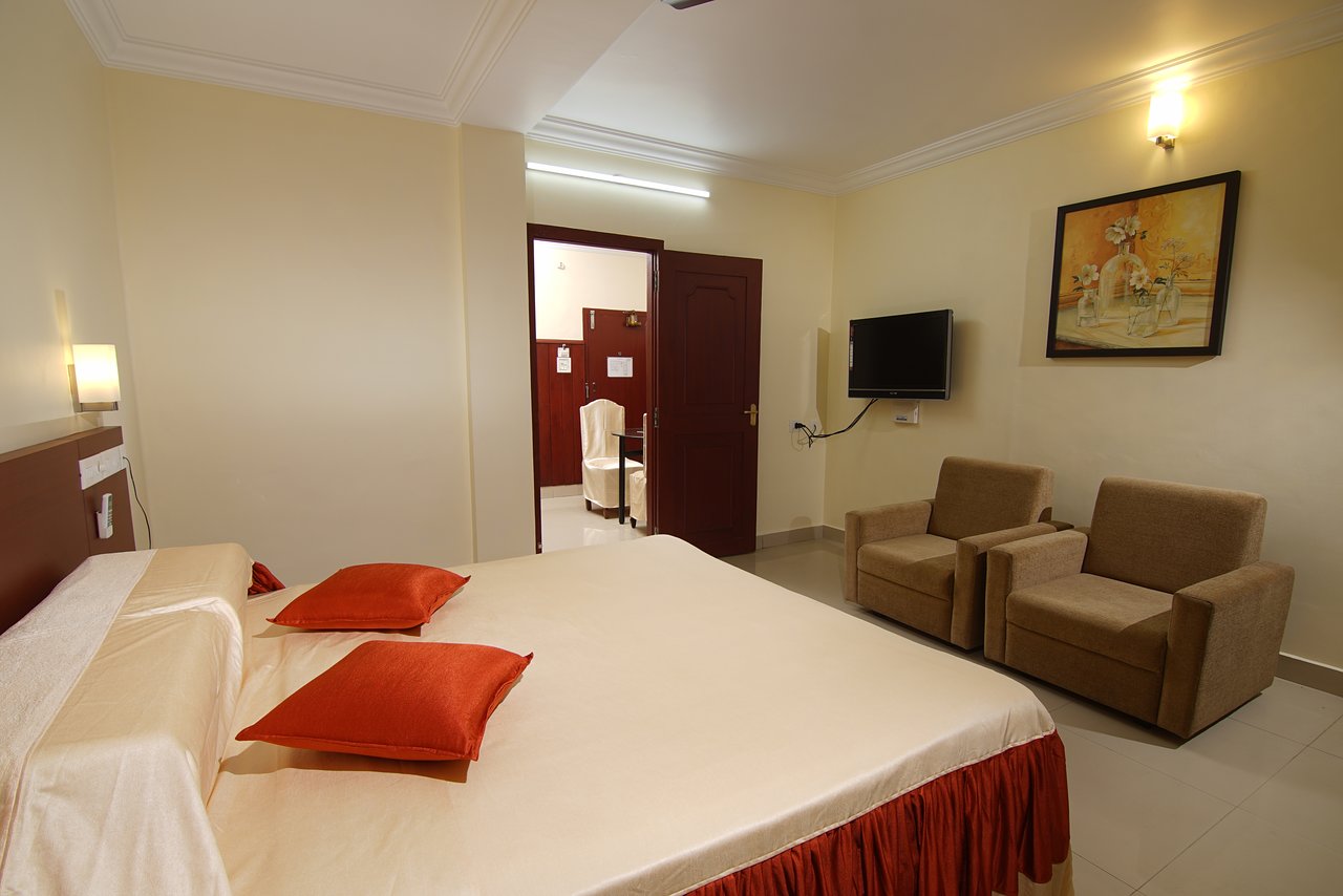 Hotel Sasthapuri - 4