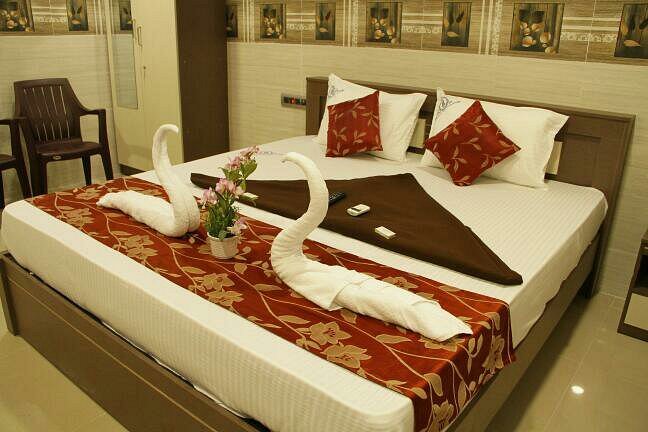 Hotel Royal Residency - 4