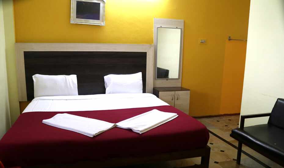 SIVA SAKTHI HOTEL - 4