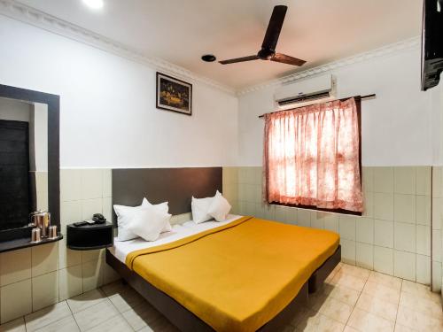 Hotel Sakunthala International - 5