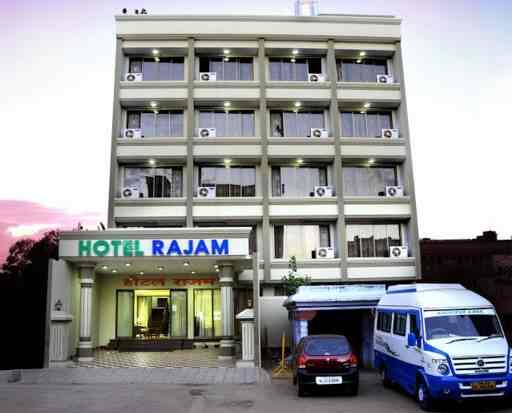 Hotel Rajam