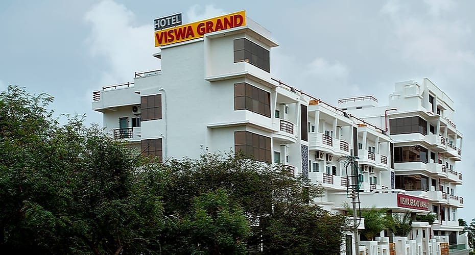 Hotel Viswa Grand
