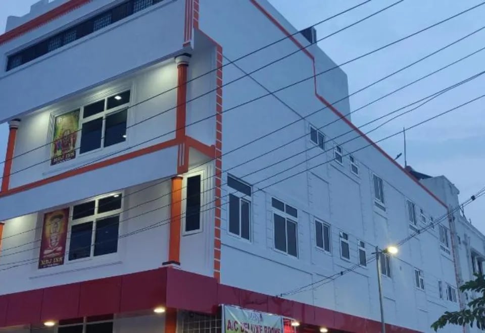 Hotel MBJ Inn - Temple View