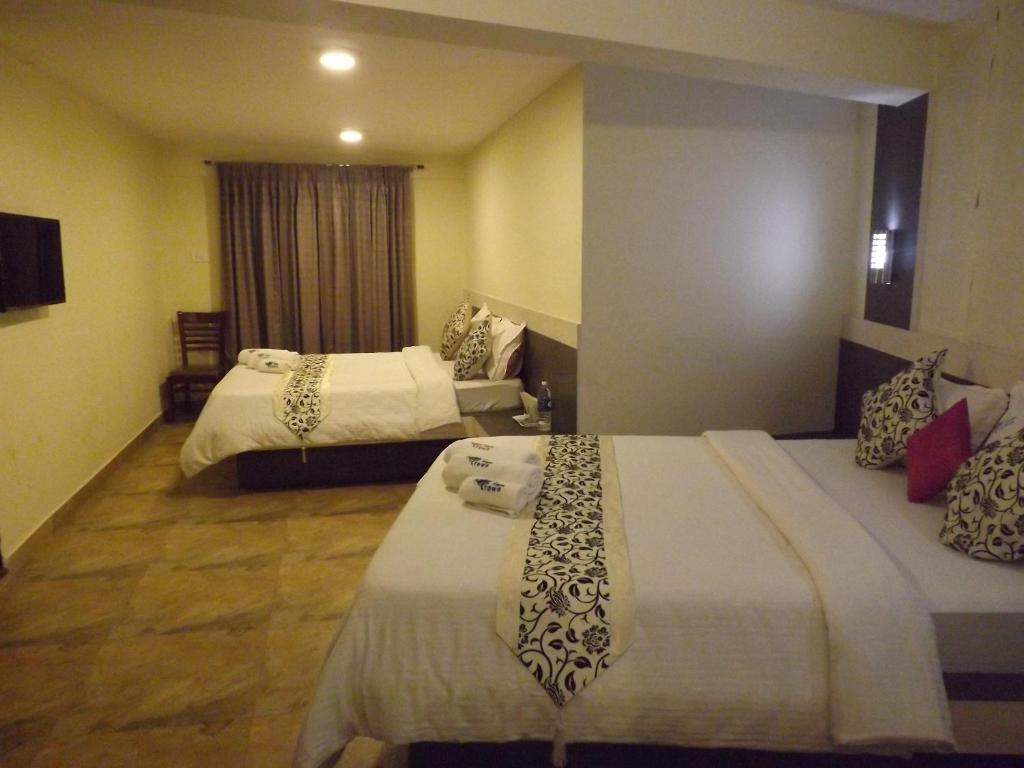 The Majestic Crown - 4