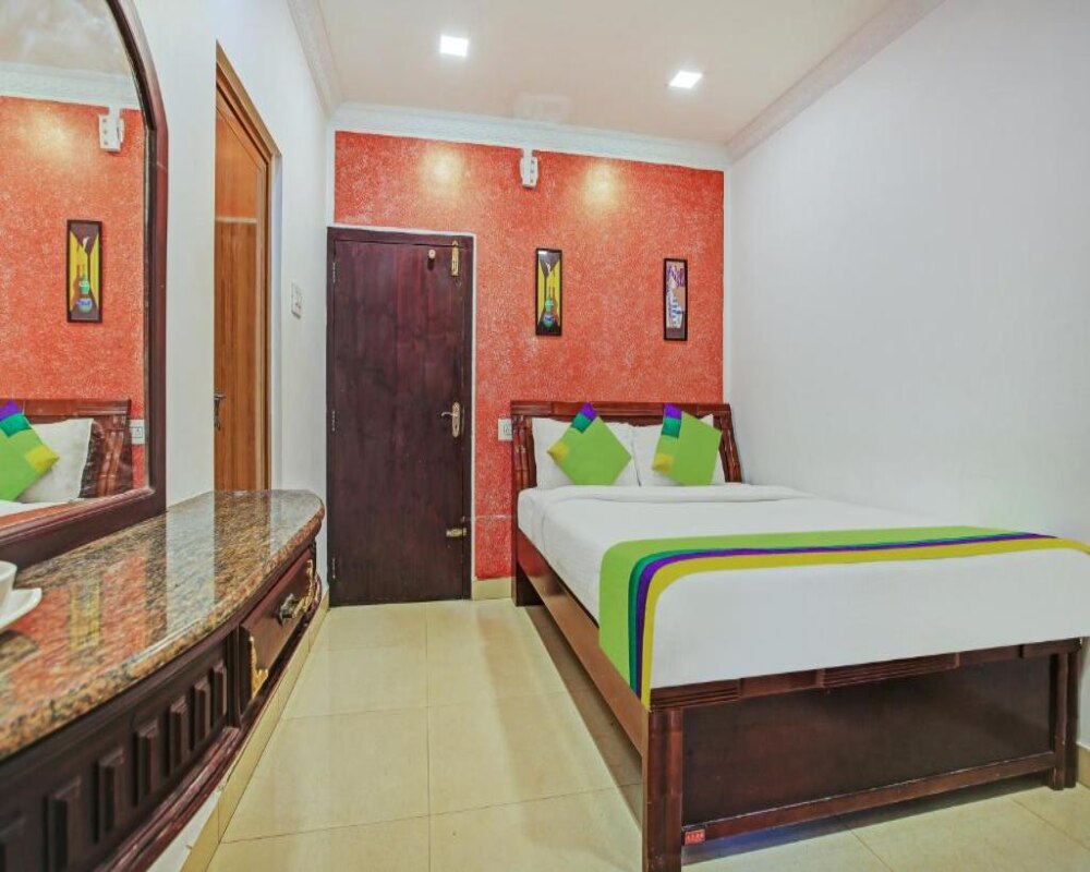 One Hotel Lake Residency - 4