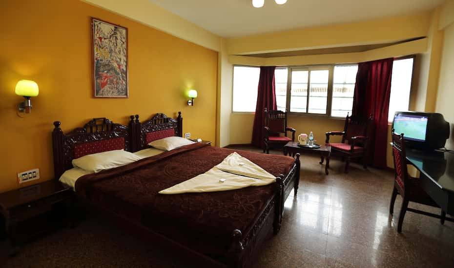 HOTEL CHARRING CROSS, OOTY - 4