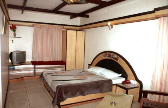 Hotel Silver Oak - 4