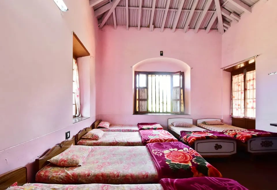 Hotel Sweekar Residency - 4