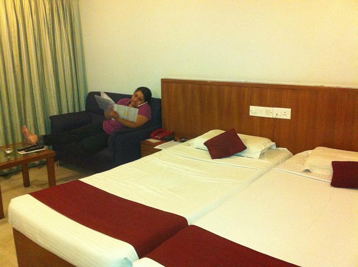 Hotel Maurya Palace - 4