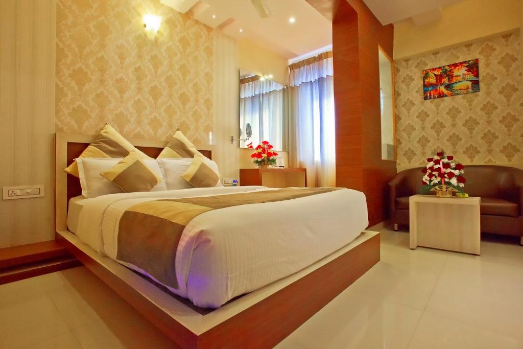 Aishwarya Suites - 4