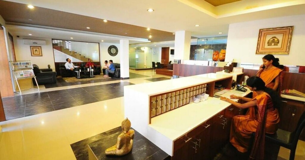 Hotel Viceroy Comforts Mysore - 2